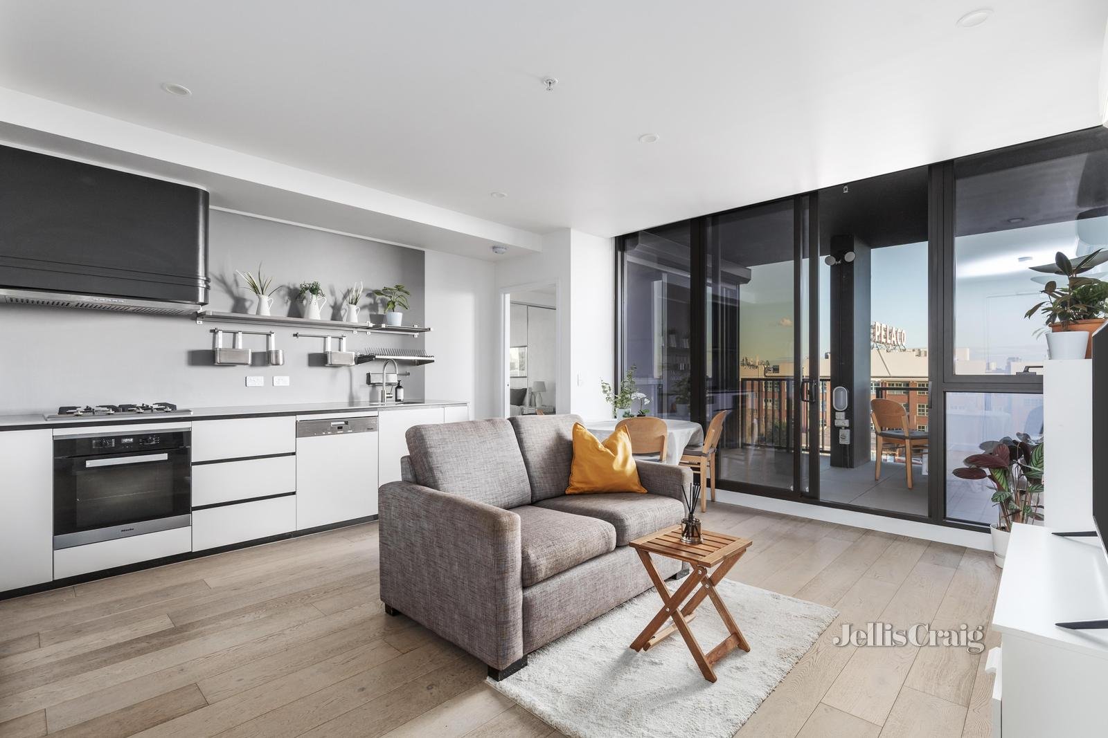 707/33 Judd Street, Richmond image 2
