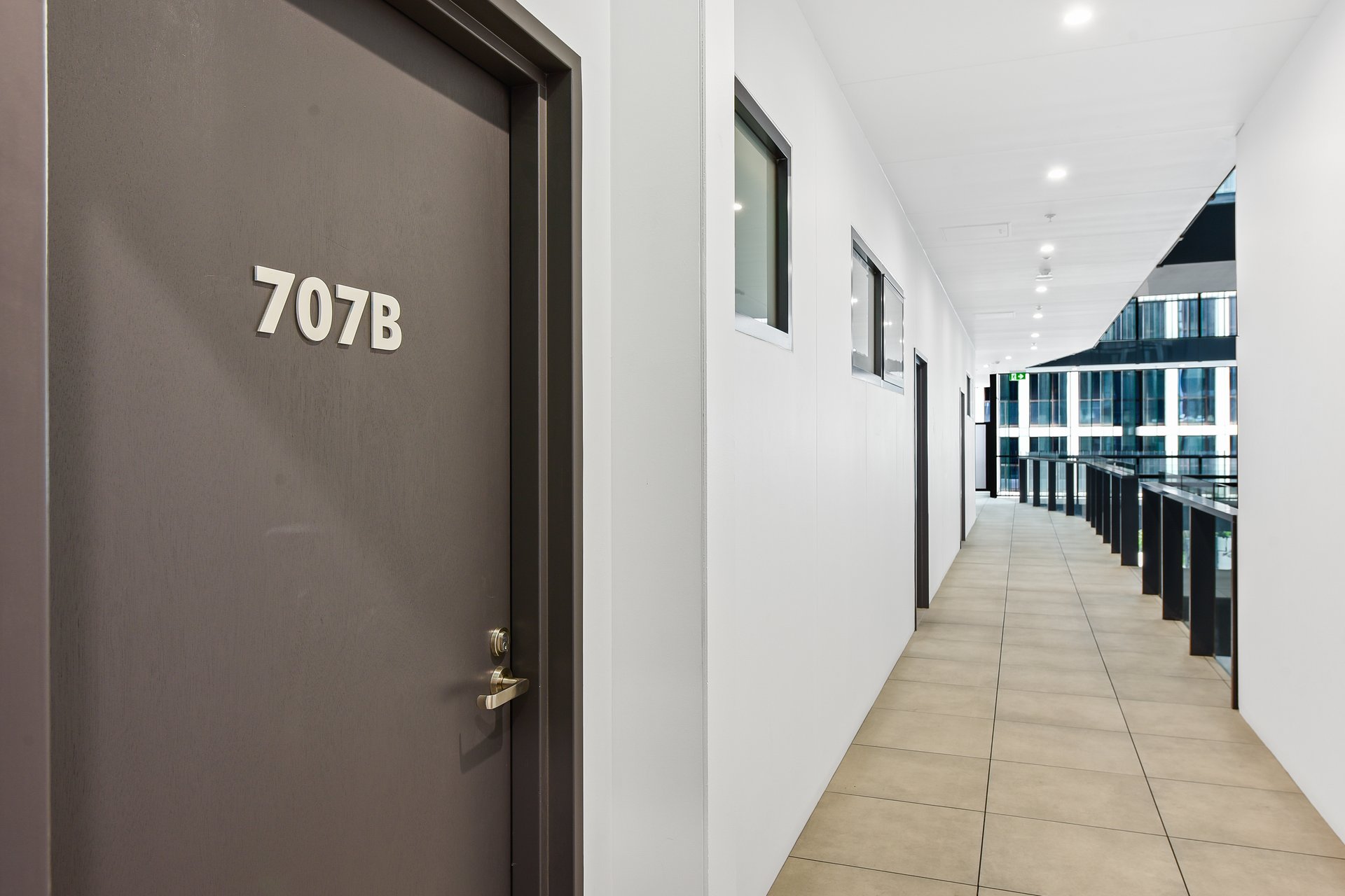 707B/828 Whitehorse Road, Box Hill image 3