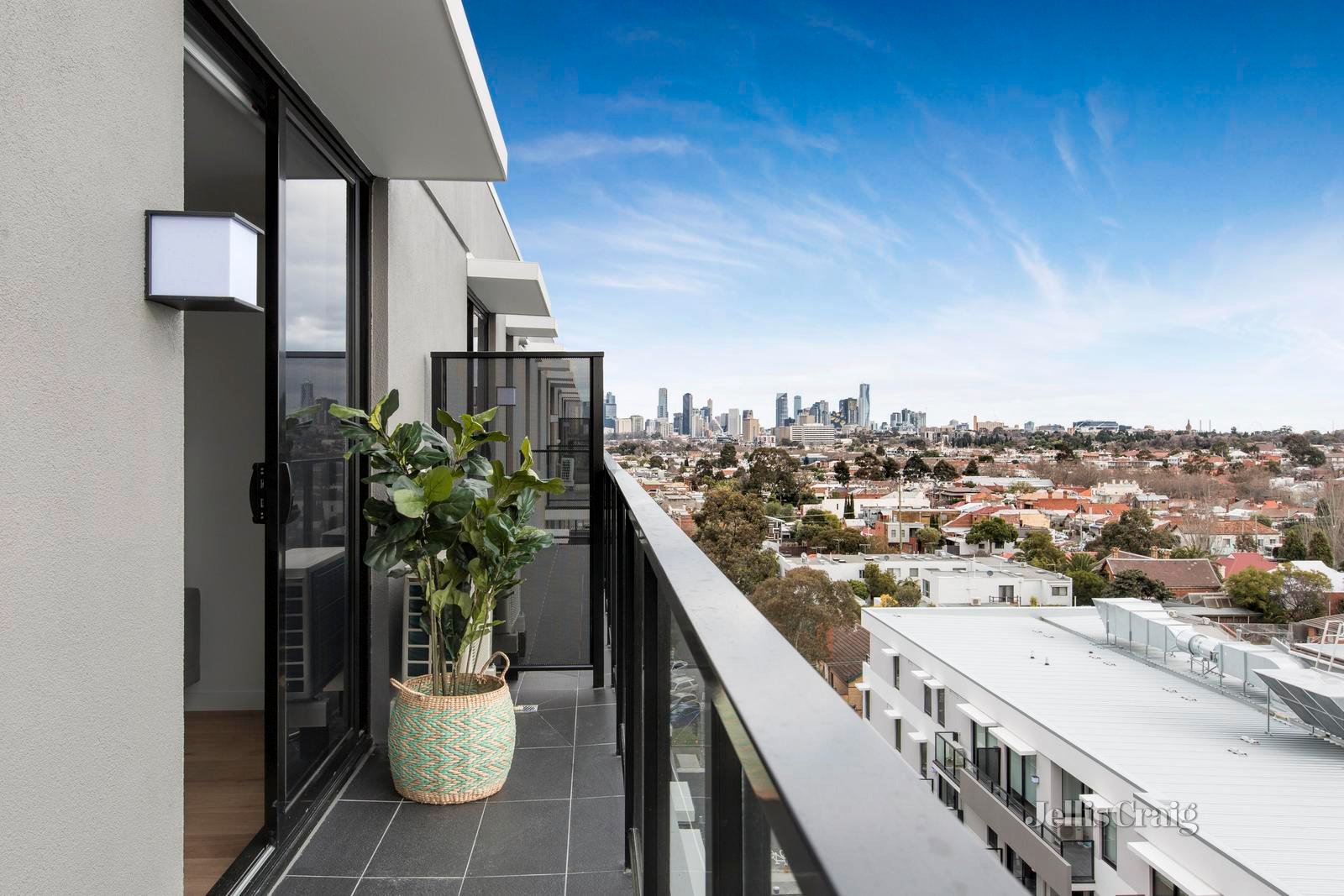 708/22 Barkly Street, Brunswick East image 2