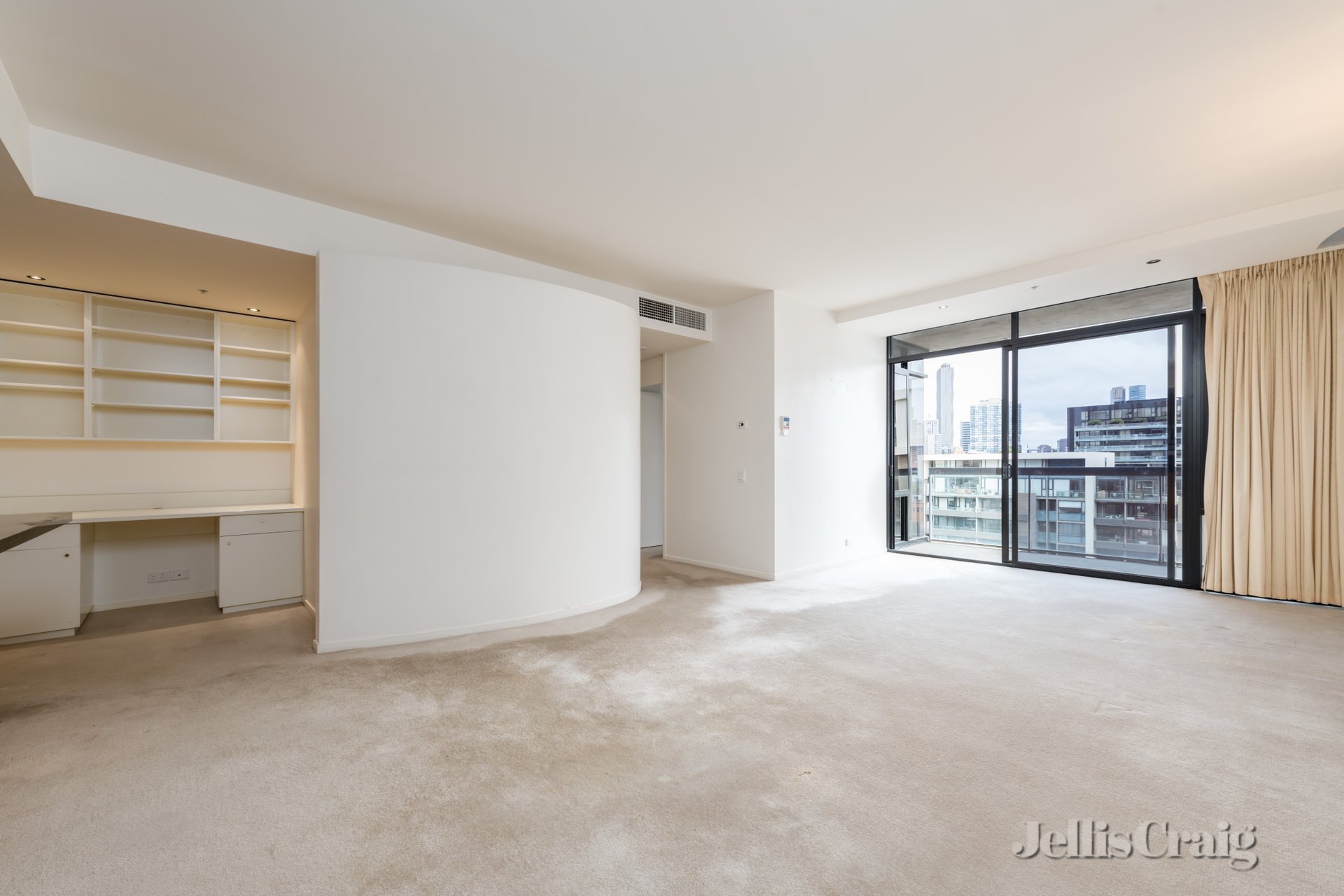 708/668 Swanston Street, Carlton image 2