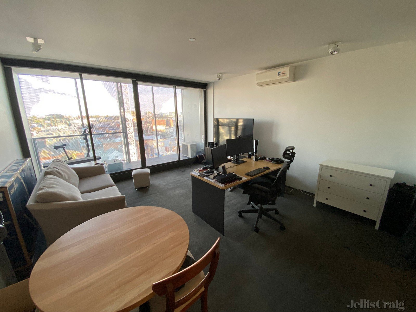 708/7 King Street, Prahran image 1