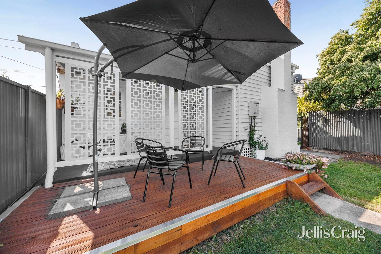 709 Skipton Street, Redan image 6