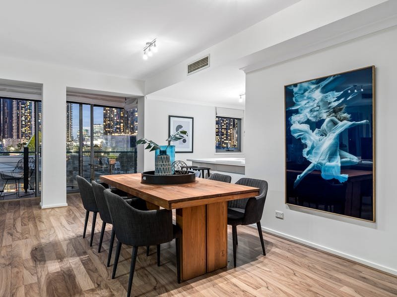 Property Gallery Thumbnail 2