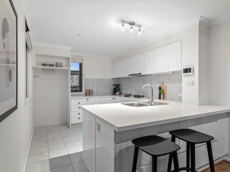 Property Gallery Thumbnail 4