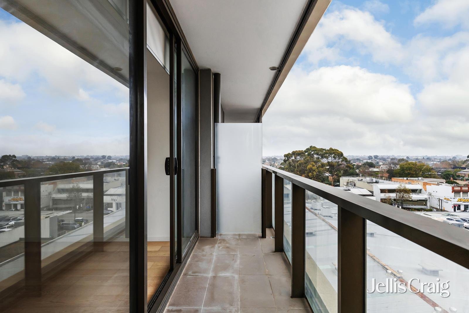 709/32 Lilydale Grove, Hawthorn&nbsp;East image 1