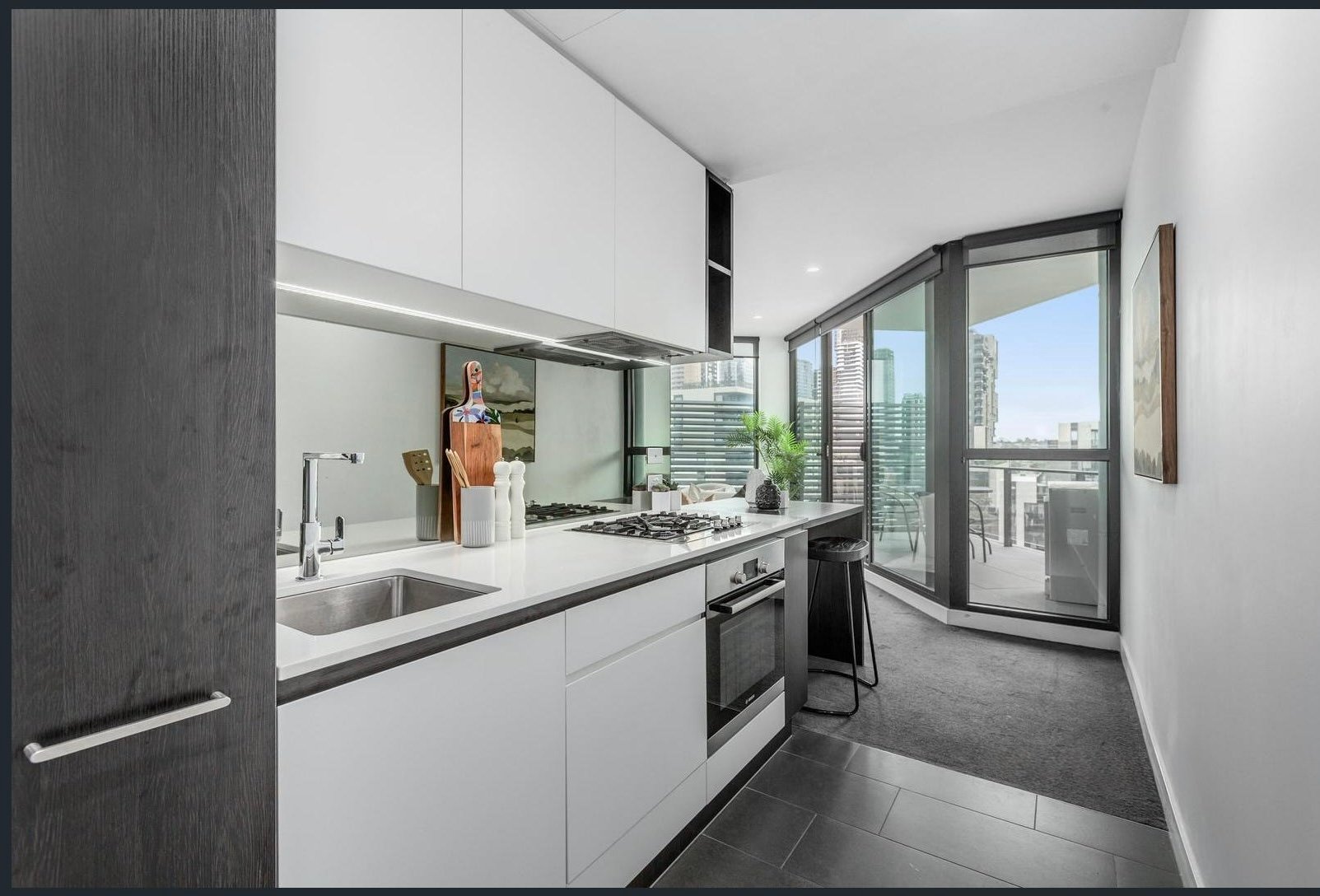 709/5-7 Irving Avenue, Box&nbsp;Hill image 4