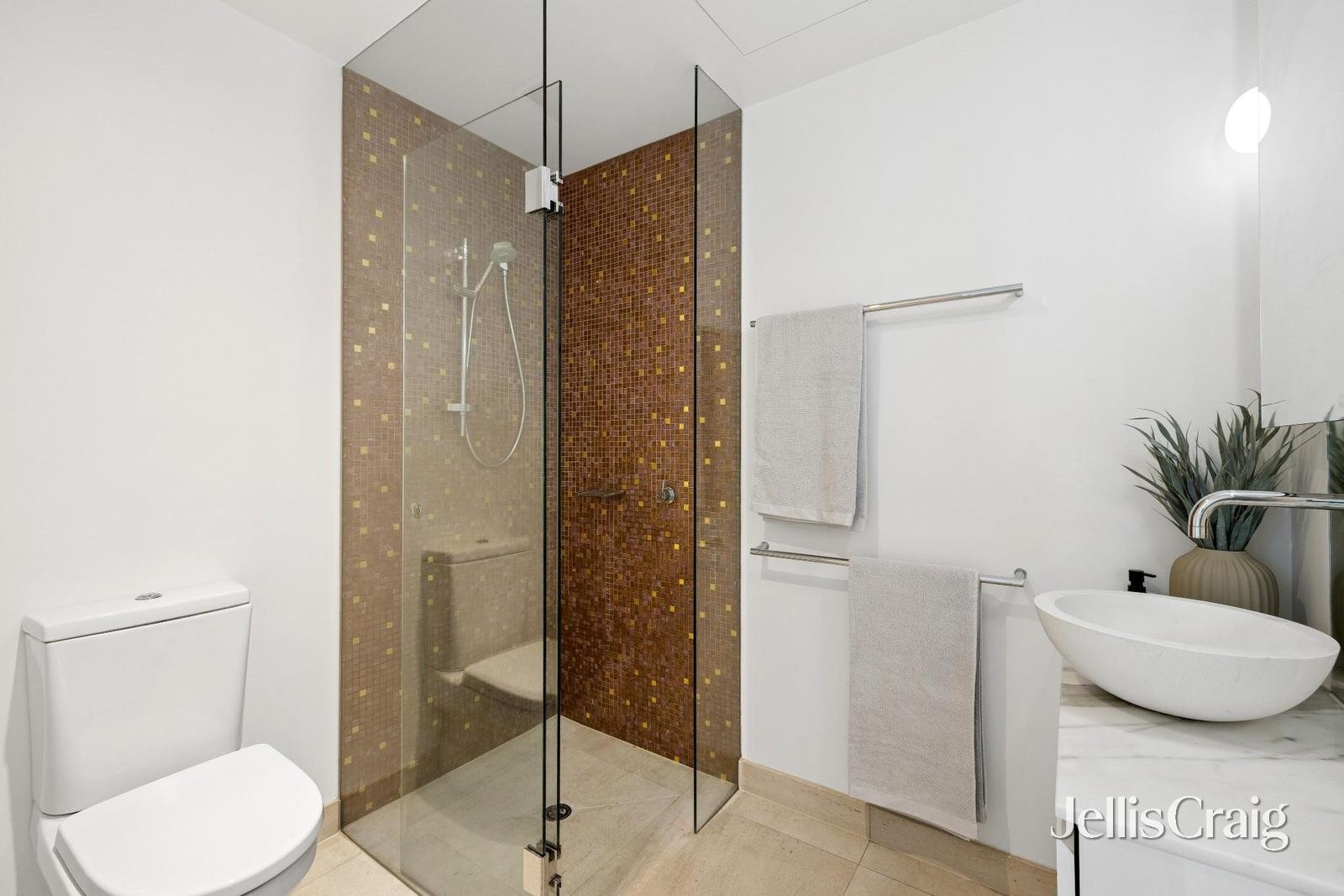 709/505 St Kilda Road, Melbourne image 12