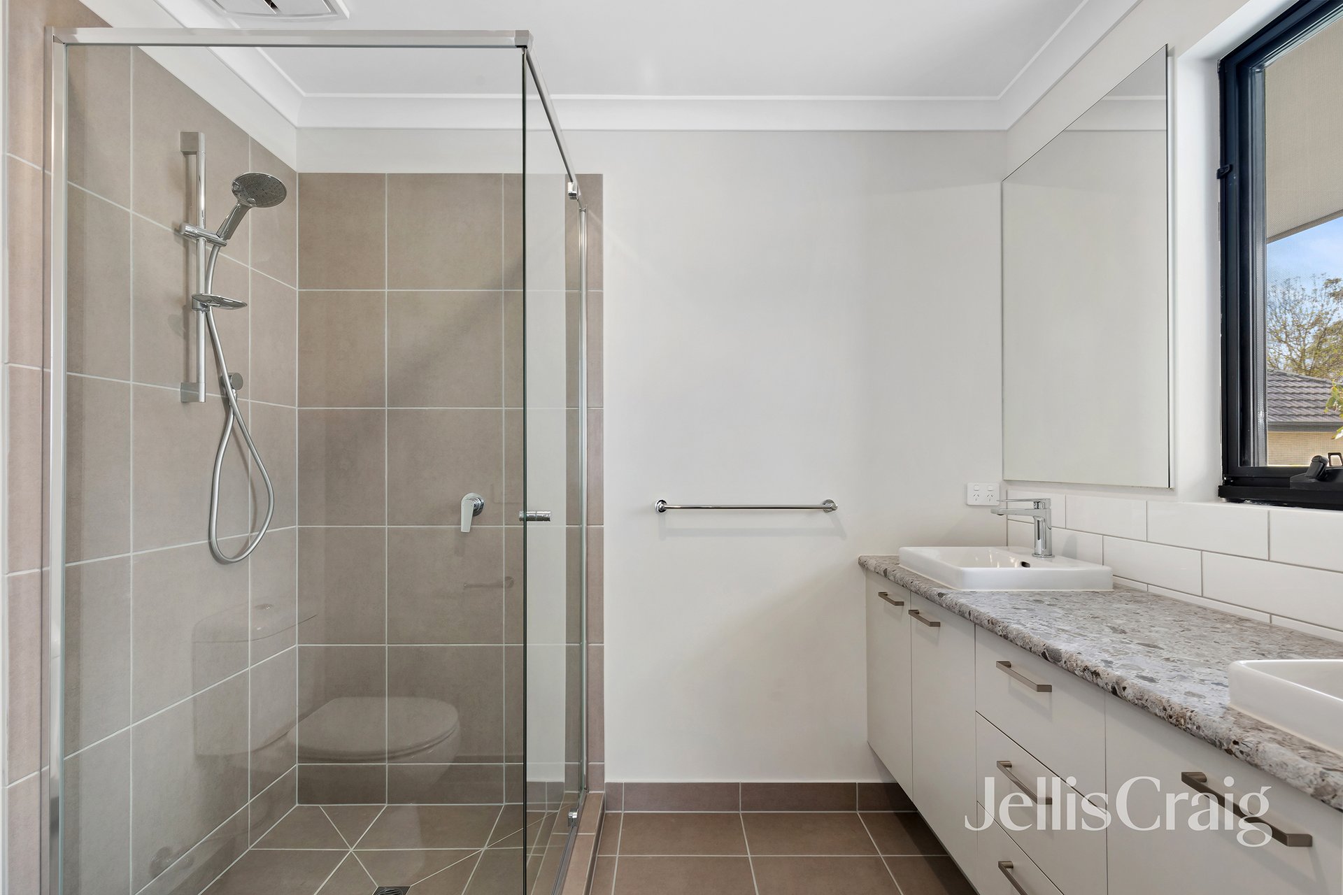 70A Hawker Street, Ivanhoe image 11