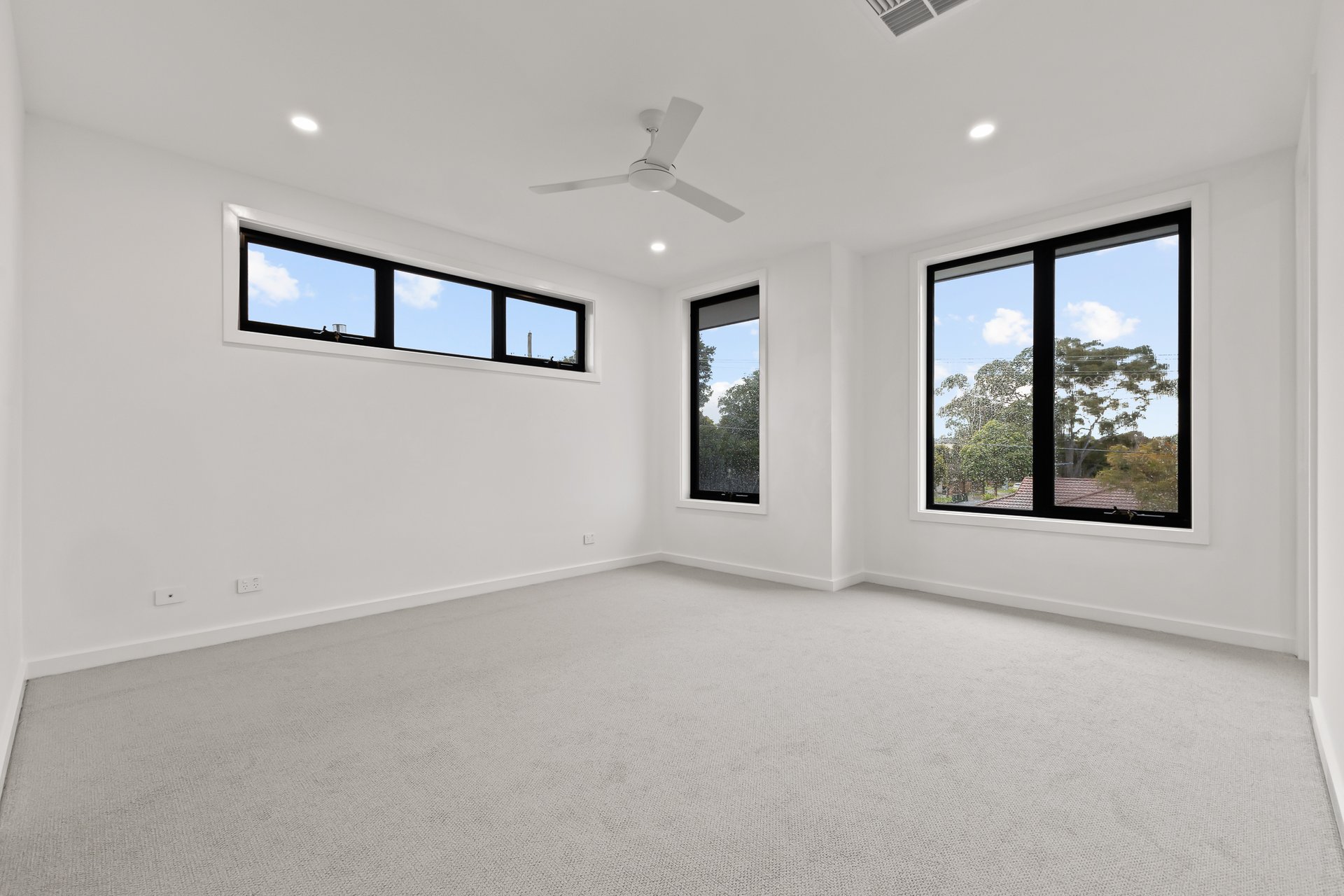 70A Price Avenue, Mount Waverley image 3
