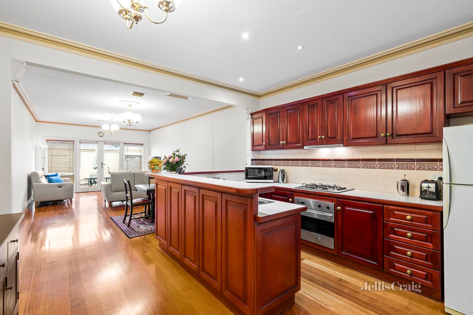 70A Railway Crescent, Williamstown image 3