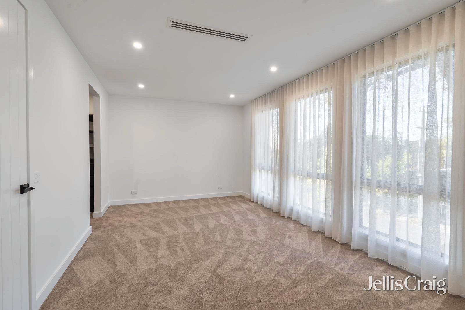 70a Roy Street, Donvale image 8