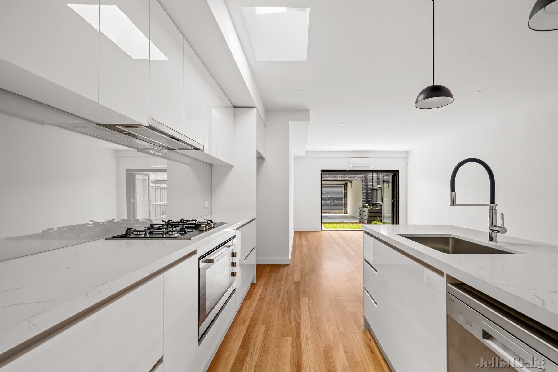 70B Beaconsfield Parade, Northcote image 2