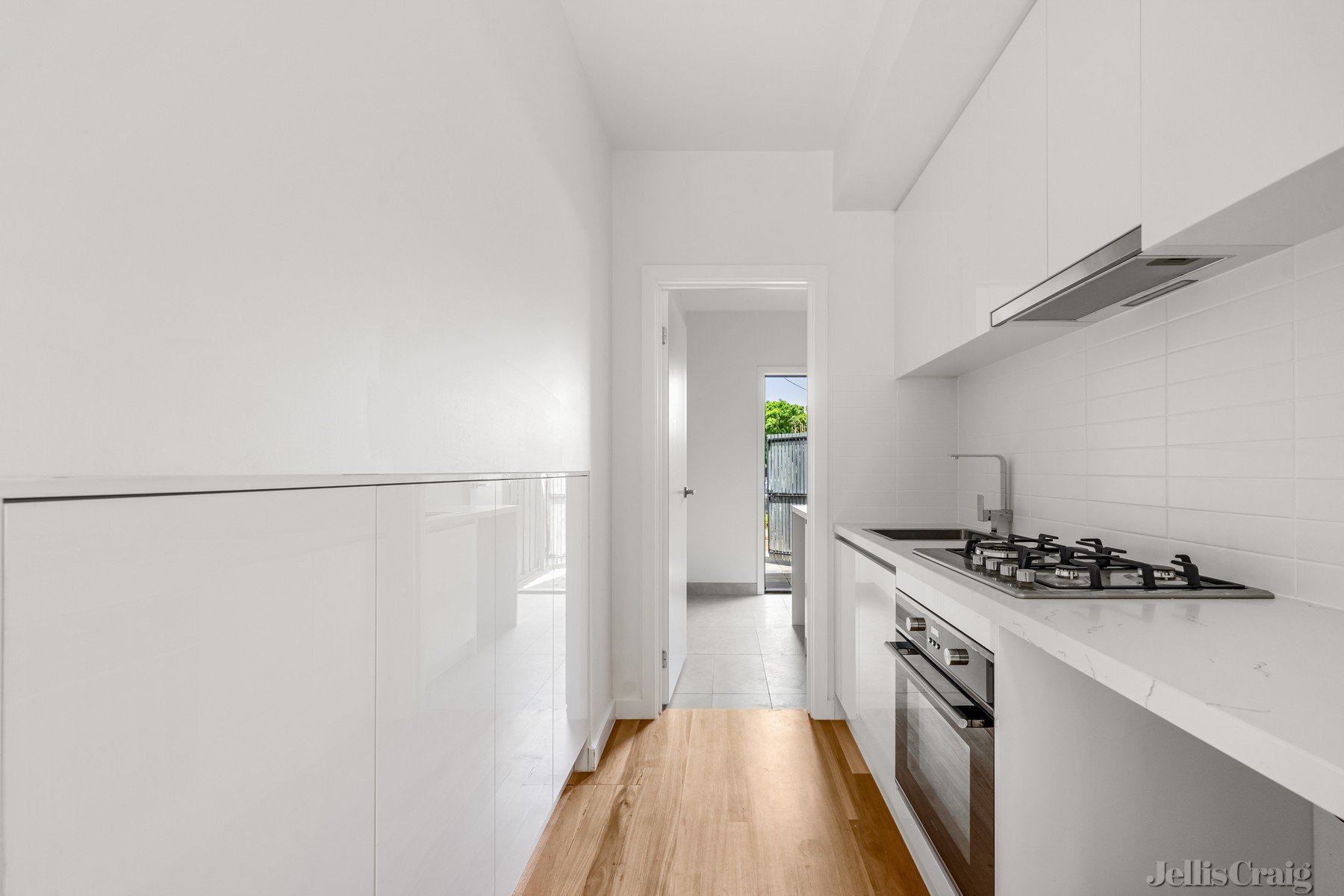 70B Beaconsfield Parade, Northcote image 3