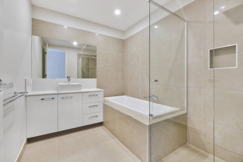 Property Gallery Thumbnail 5