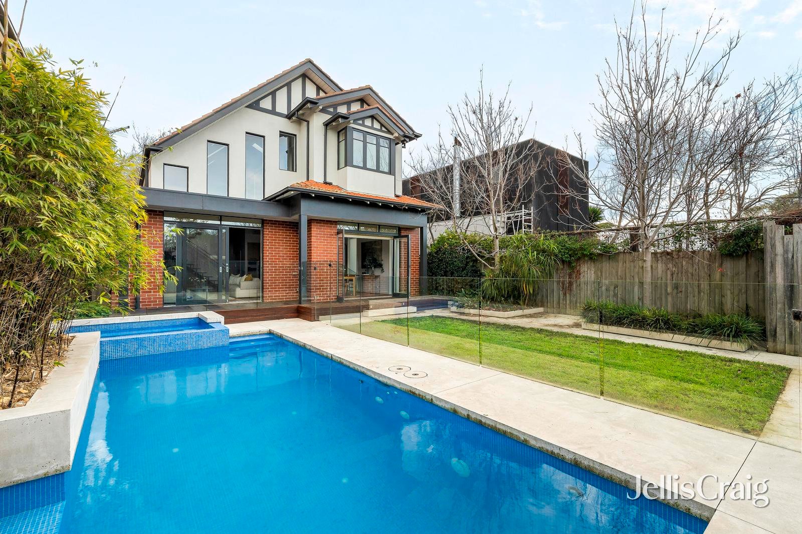 71 Addison Street, Elwood image 1