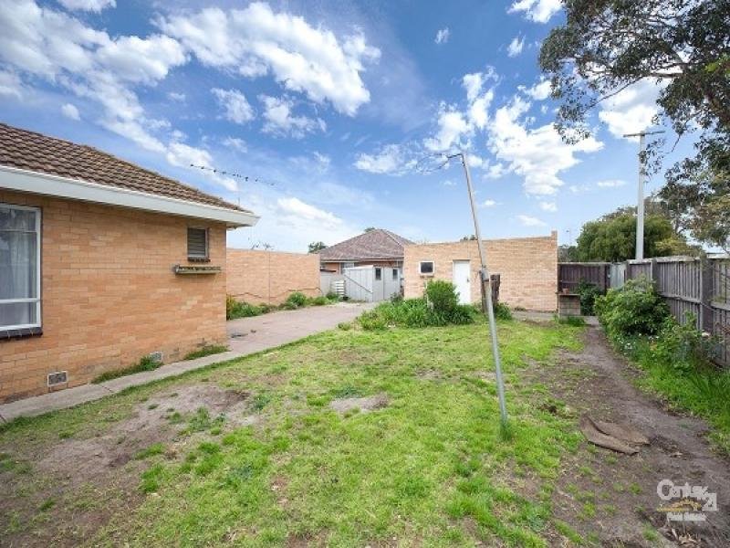 71 Blenheim Road, Newport image 3