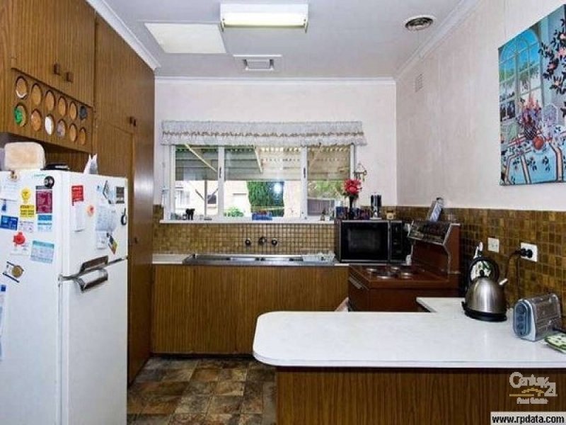 71 Blenheim Road, Newport image 6