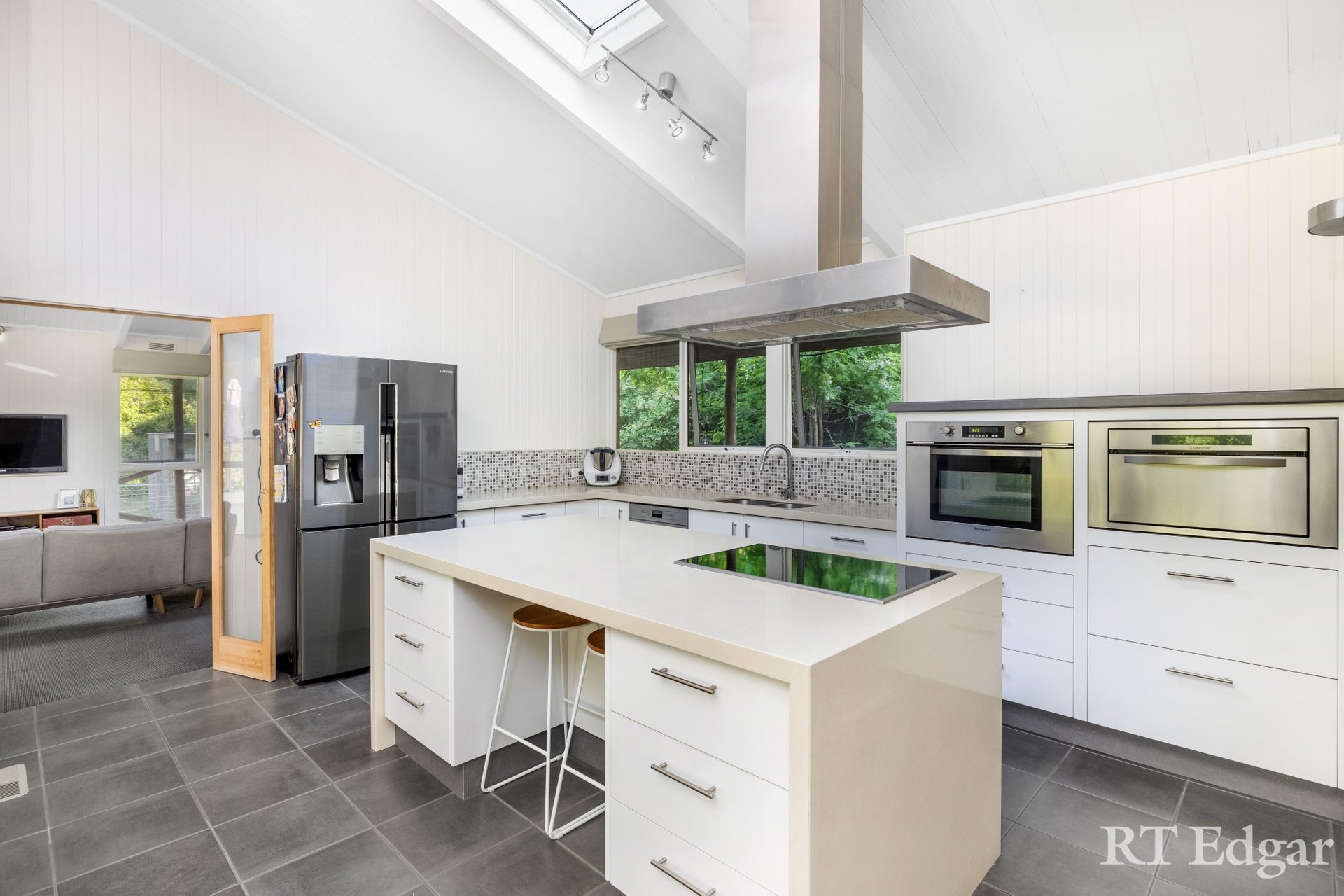 Property Gallery Thumbnail 2