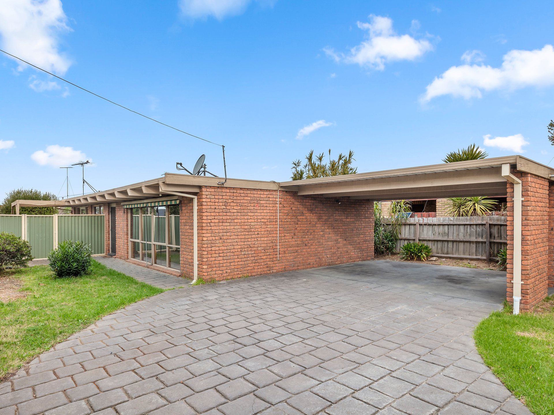 Property Gallery - Main Image