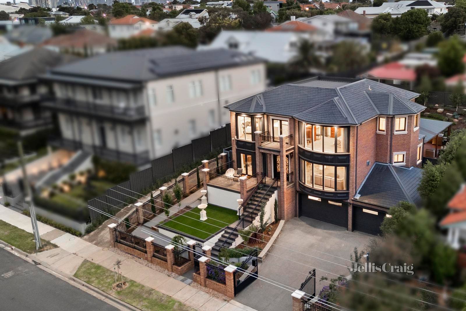 71 Doncaster Street, Ascot Vale image 19