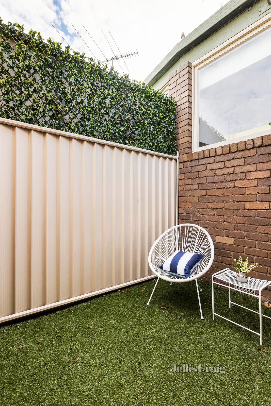 7/1 Gracedale Court, Strathmore image 7