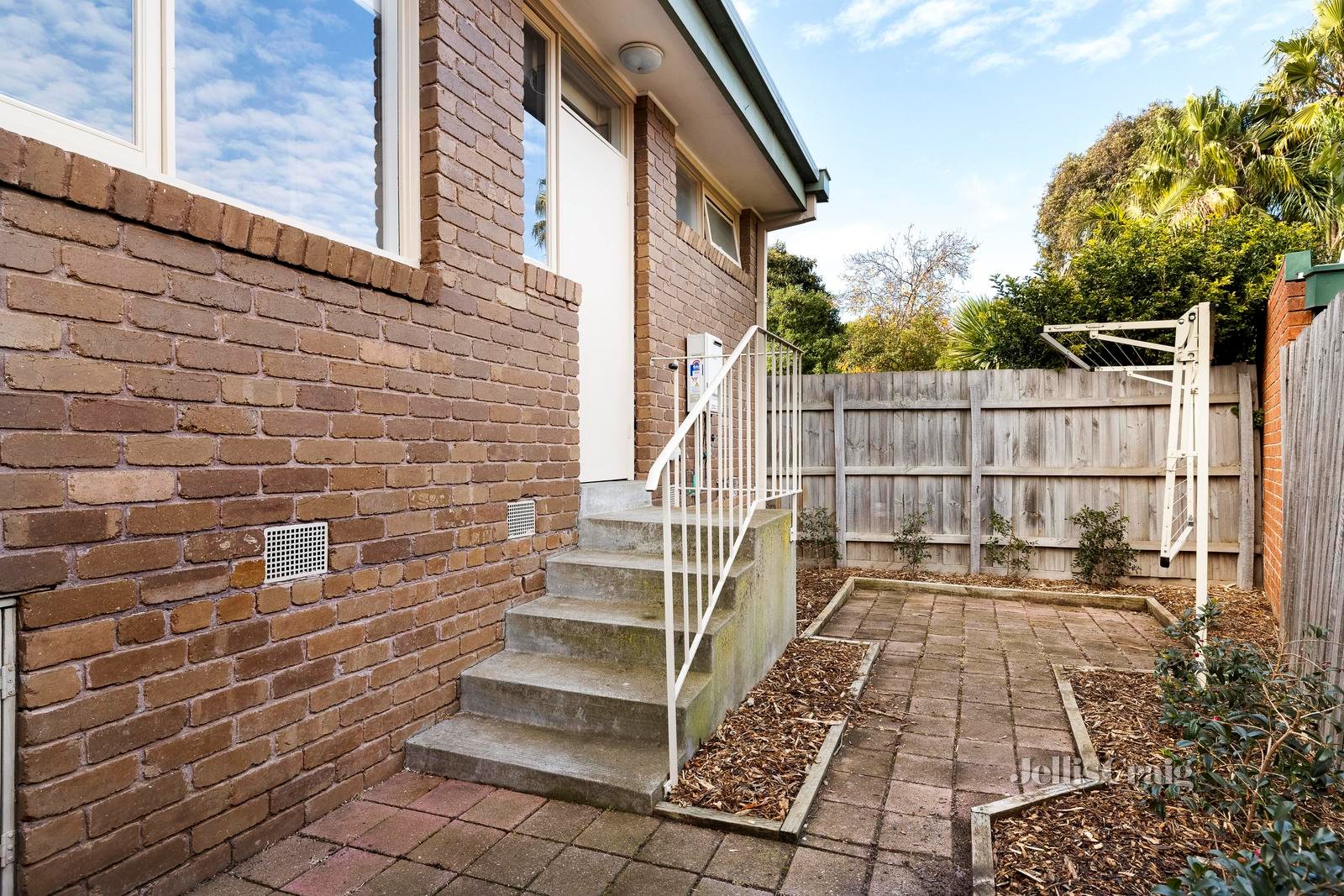 7/1 Gracedale Court, Strathmore image 9