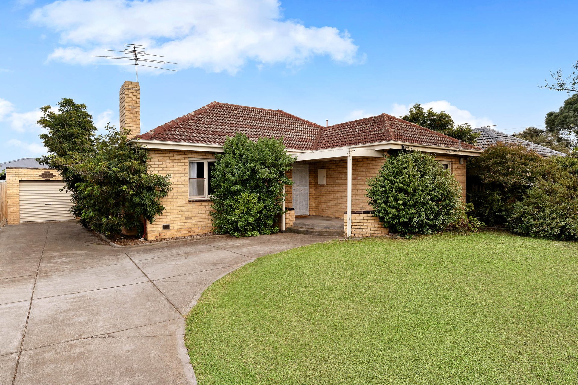 71 Kingsley Road, Airport West image 1