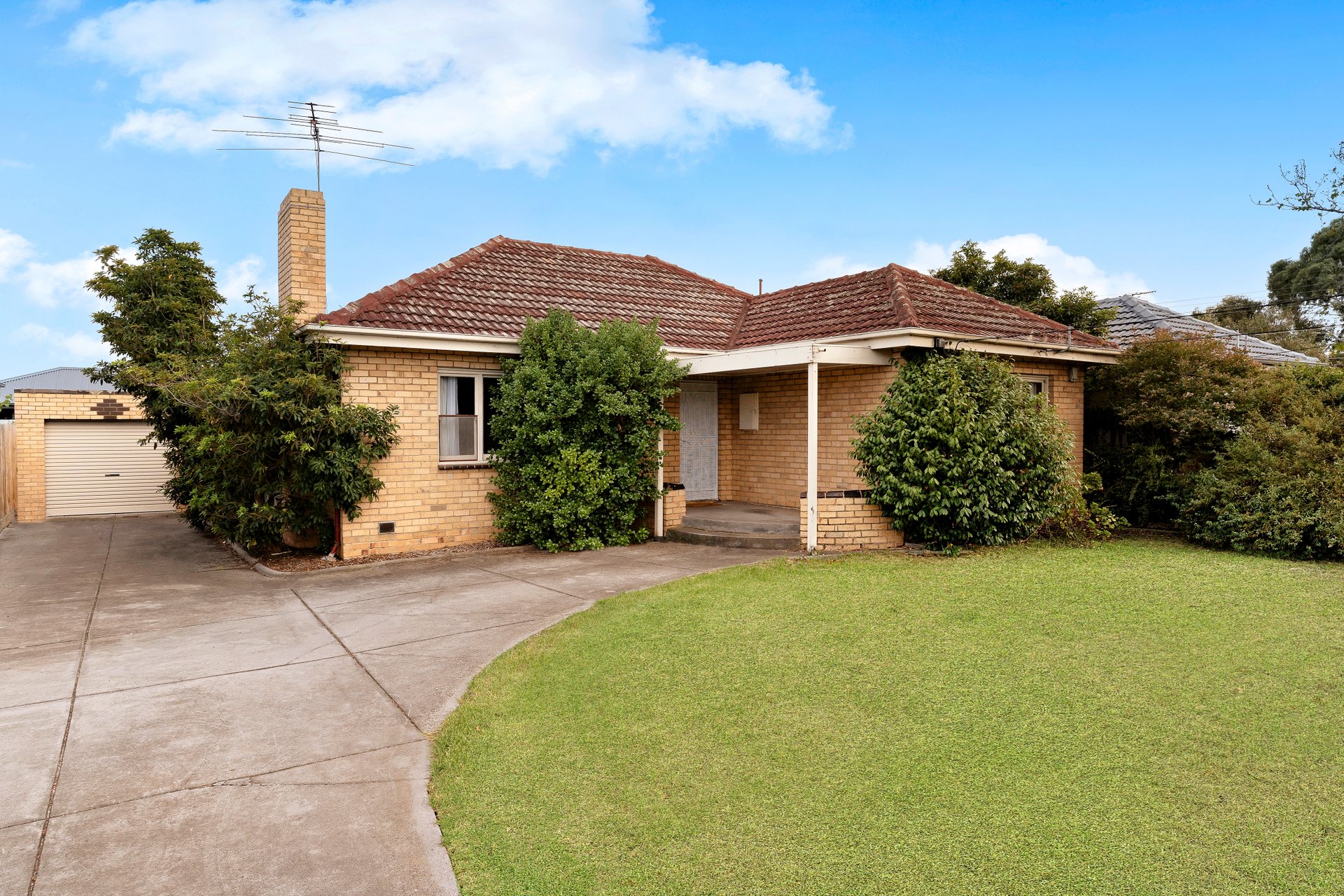 71 Kingsley Road, Airport West image 1