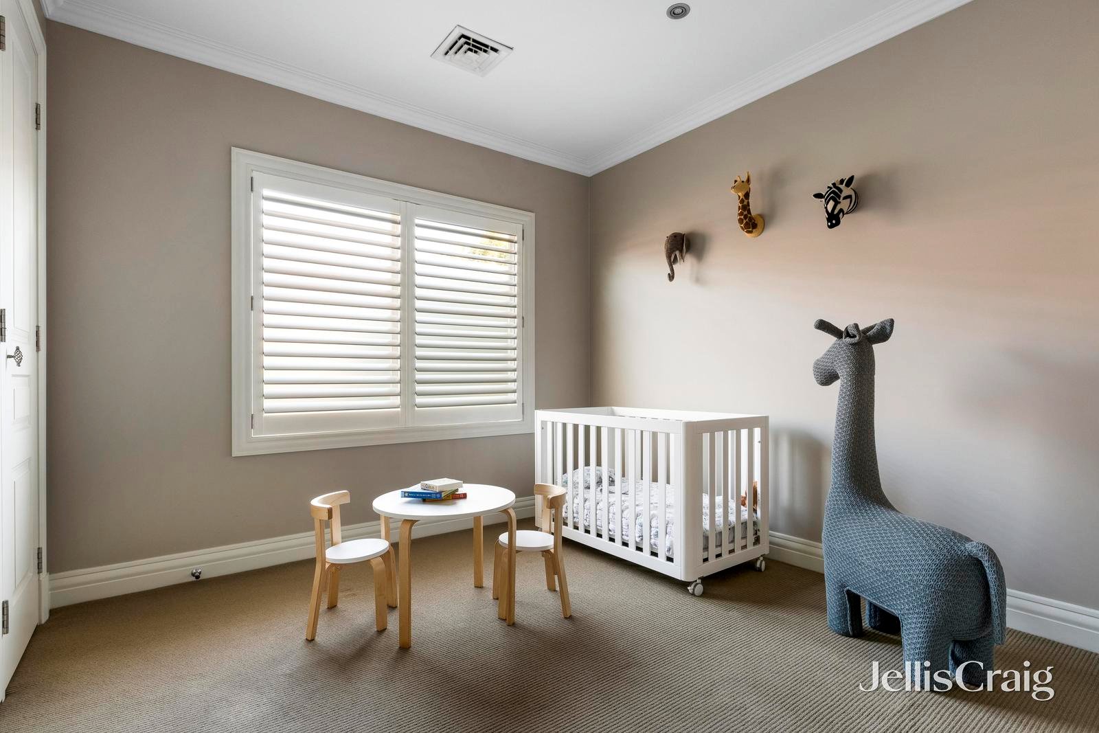71 Lincoln Road, Essendon image 19