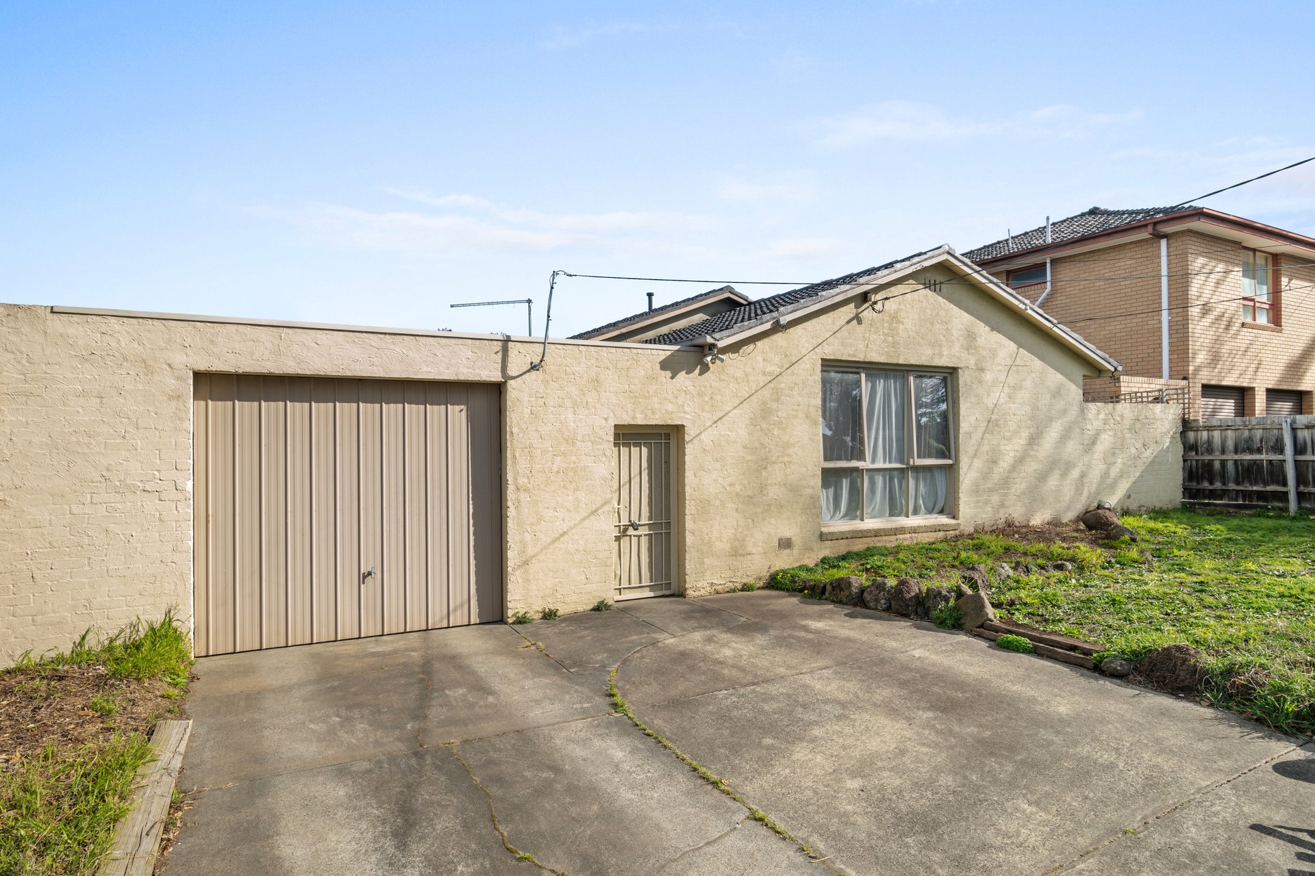 71 Oban Road, Ringwood image 1