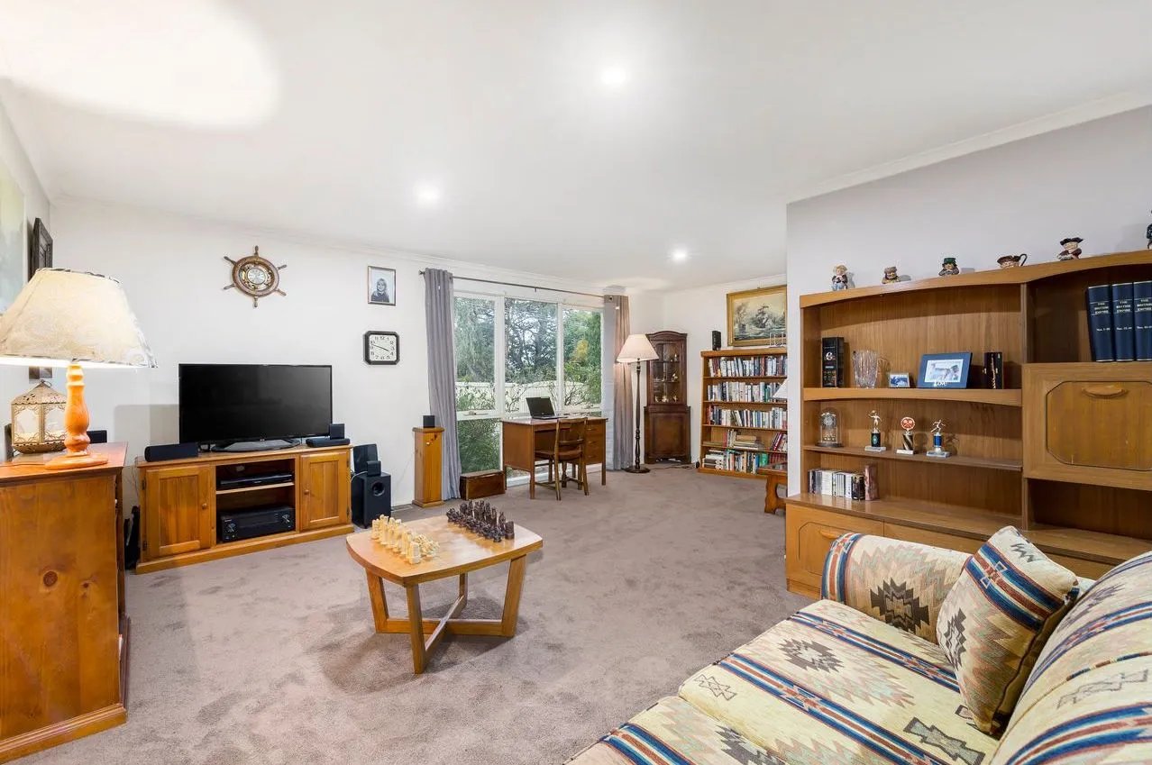 71 Oban Road, Ringwood image 2