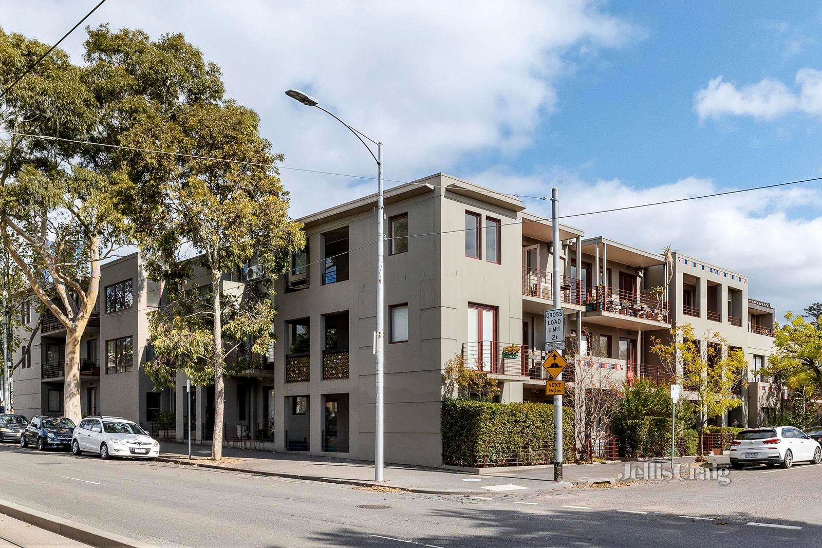 7/1 Owen Street, Carlton image 10