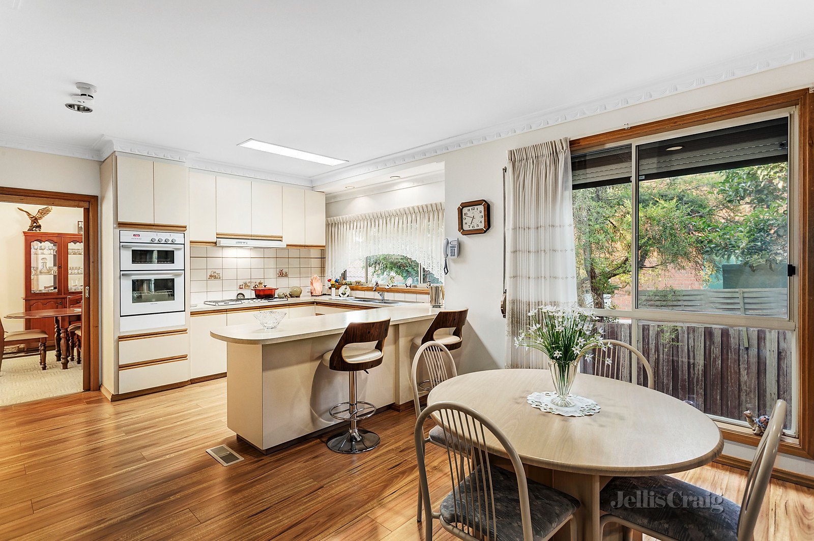 71 Partridge Way, Mooroolbark image 3