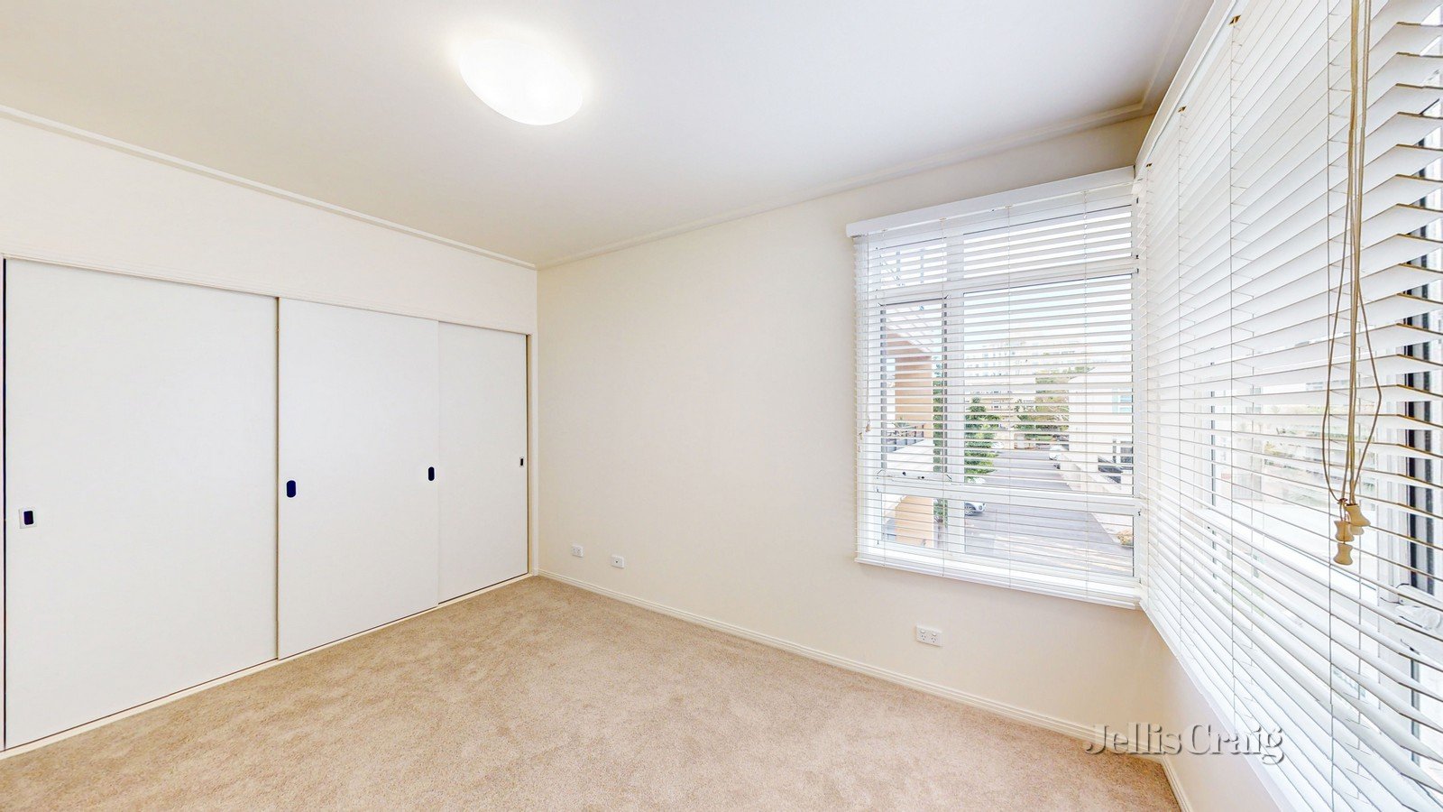 7/1 Seisman Place, Port Melbourne image 8