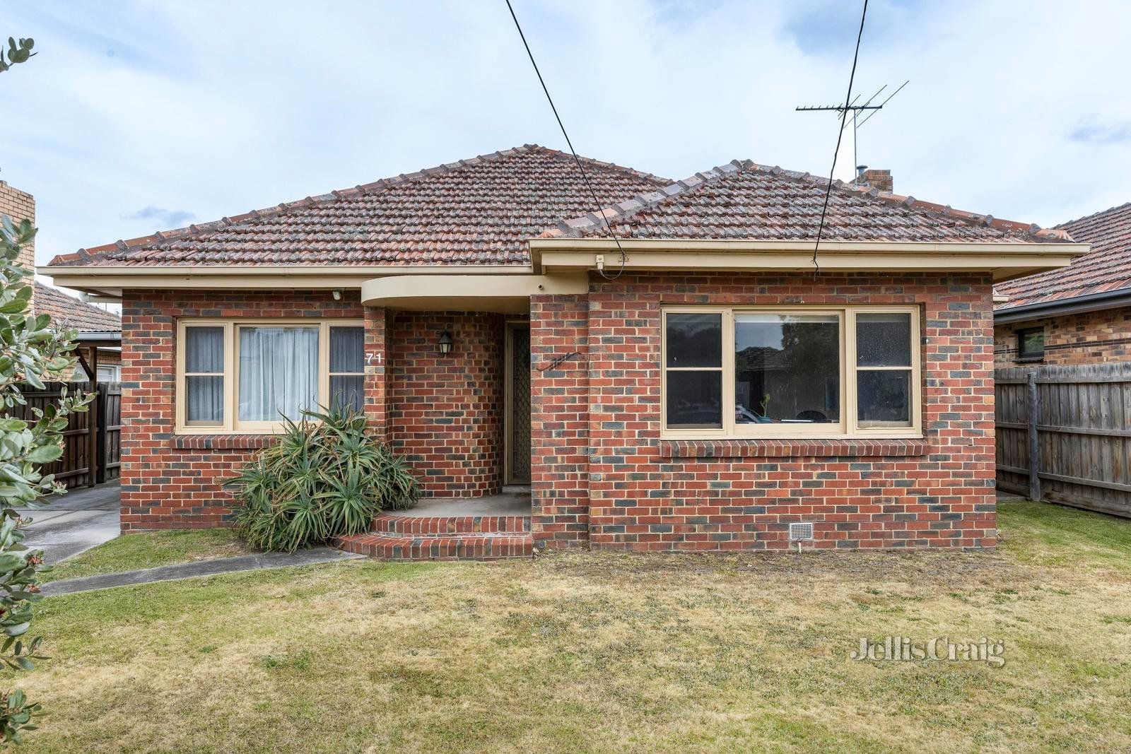 71 Shaftesbury Parade, Thornbury image 1