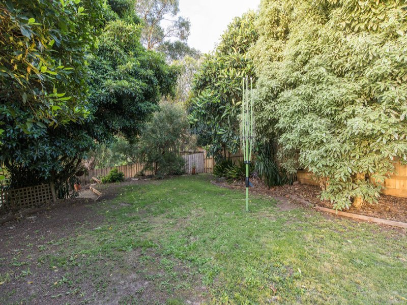 71 Zina Grove, Mooroolbark image 18