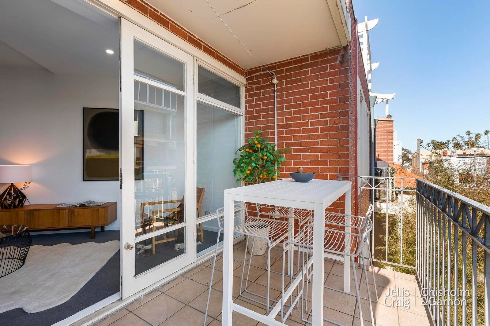 7/10 Carlisle Street, St Kilda image 2