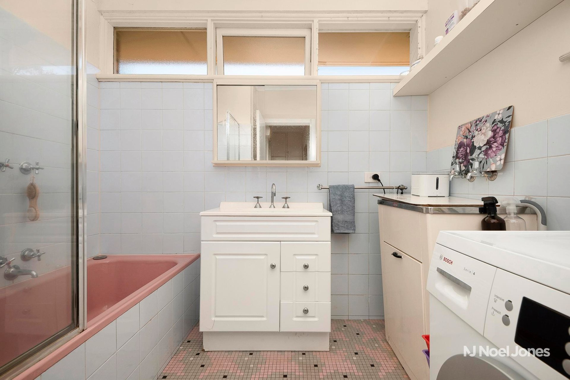 7/10 Clyde Street, Surrey Hills image 5