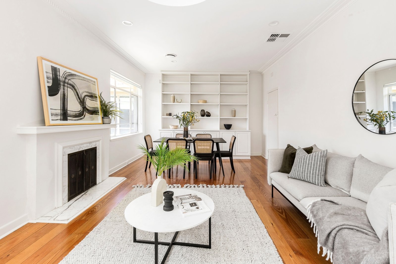 Property Gallery - Main Image