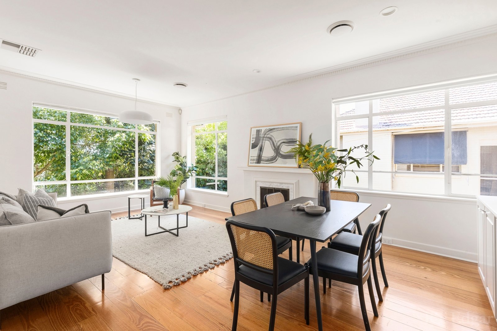 Property Gallery Thumbnail 4