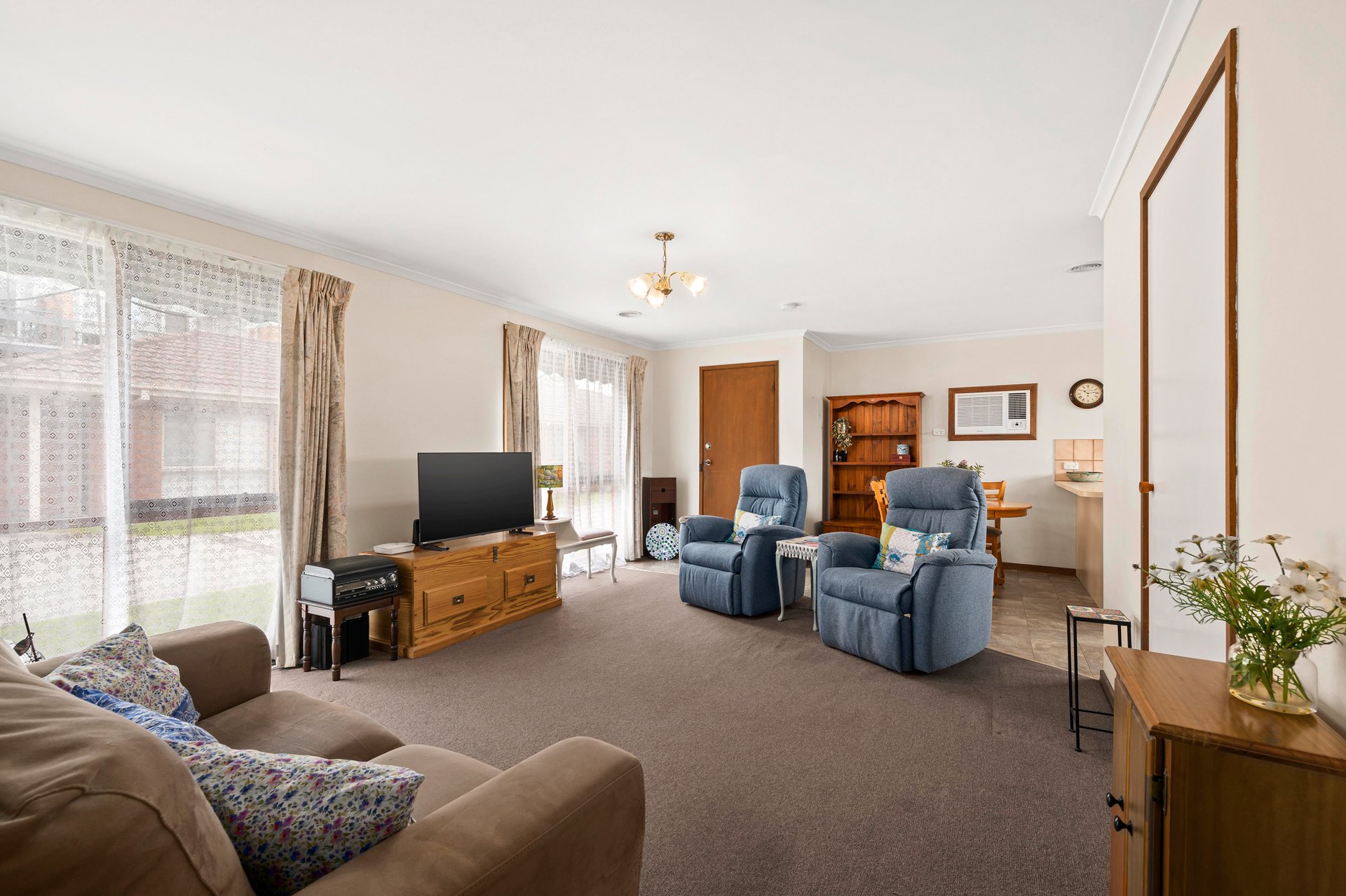 7/10 John Street, Lilydale image 2
