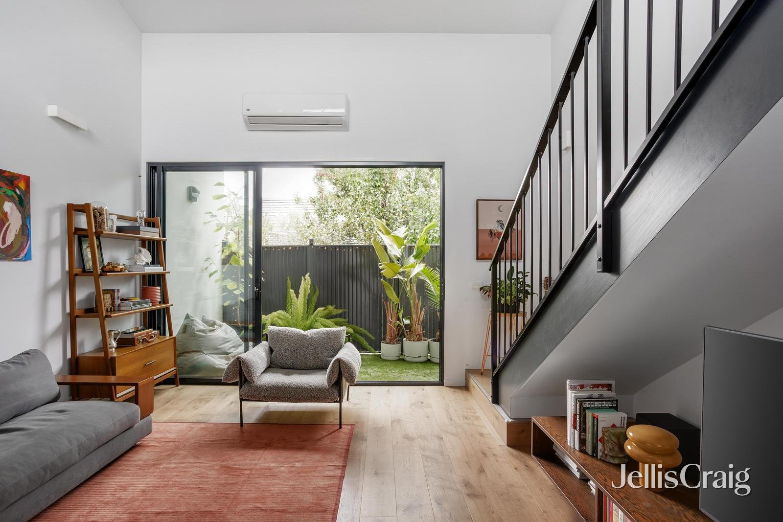 7/10 South Avenue, Bentleigh image 2