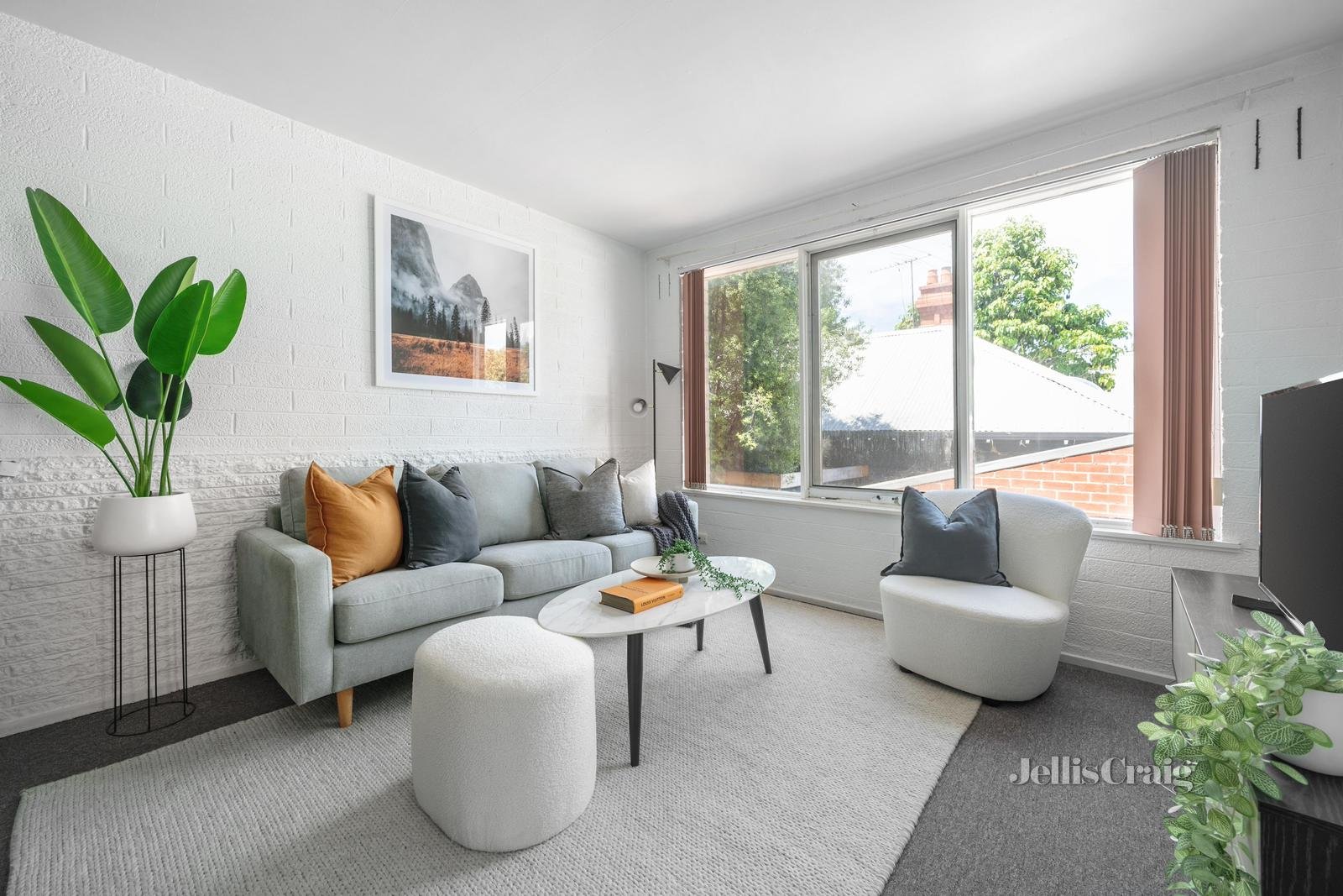 7/10 Station Street, Fairfield image 1