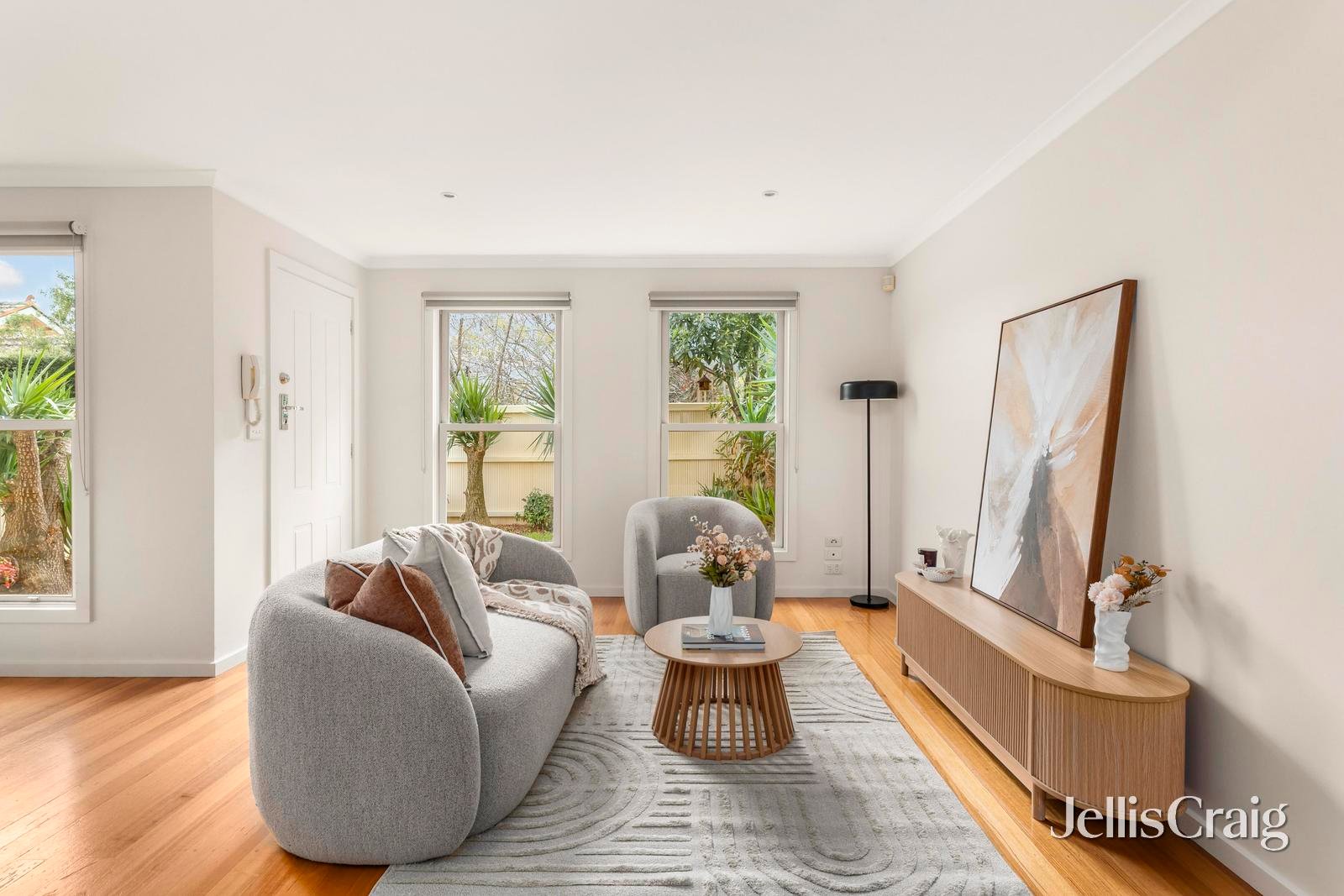 7/10 Violet Street, Essendon image 1