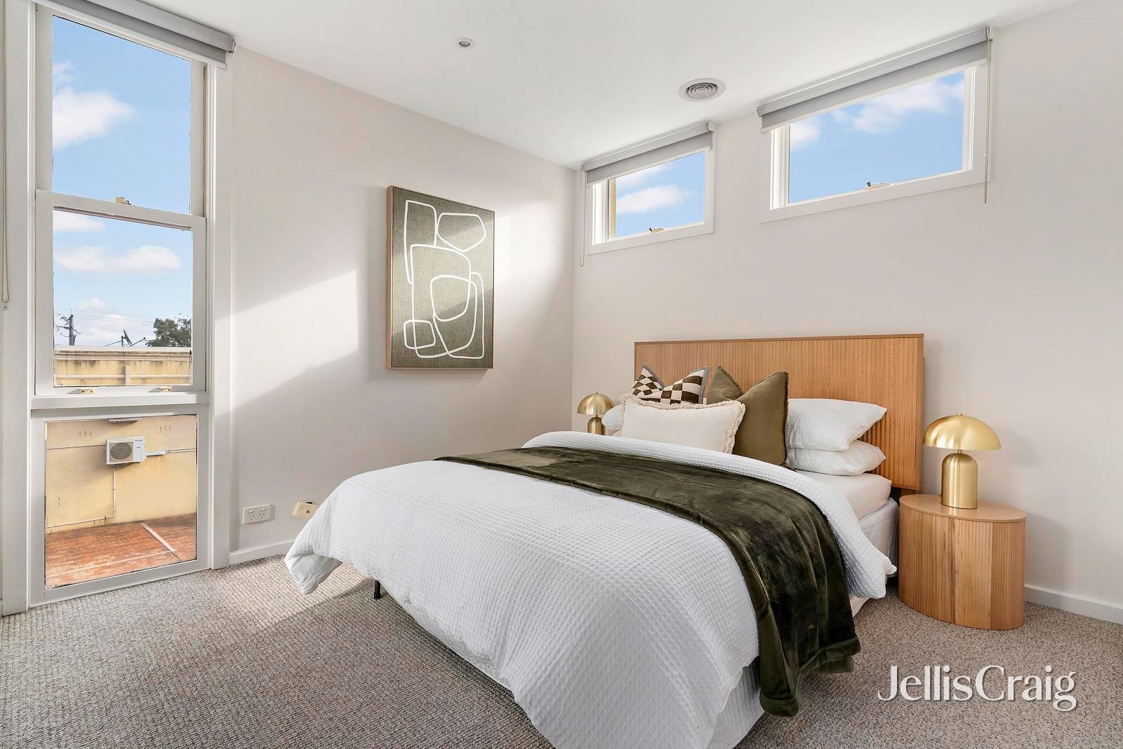7/10 Violet Street, Essendon image 5