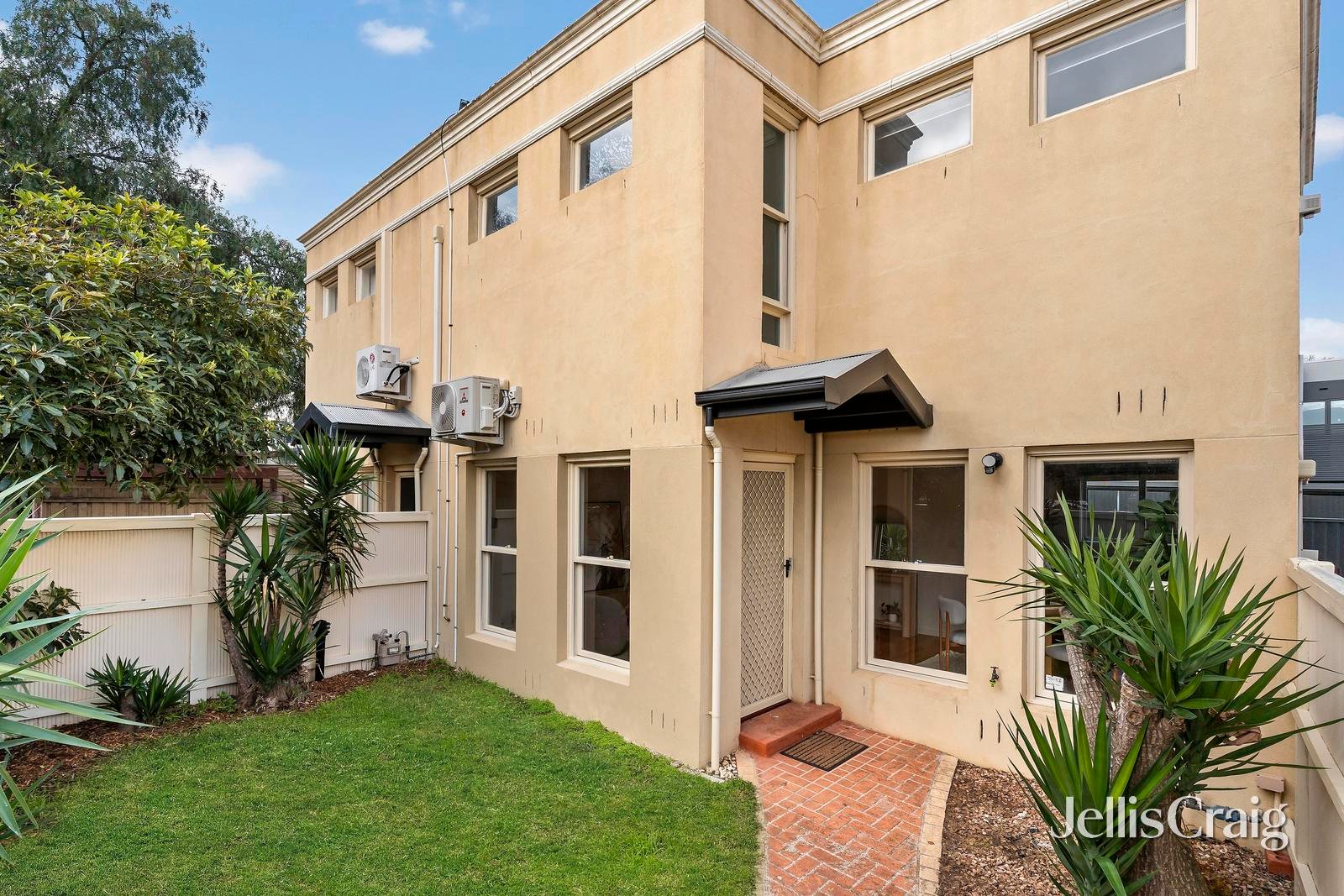 7/10 Violet Street, Essendon image 8
