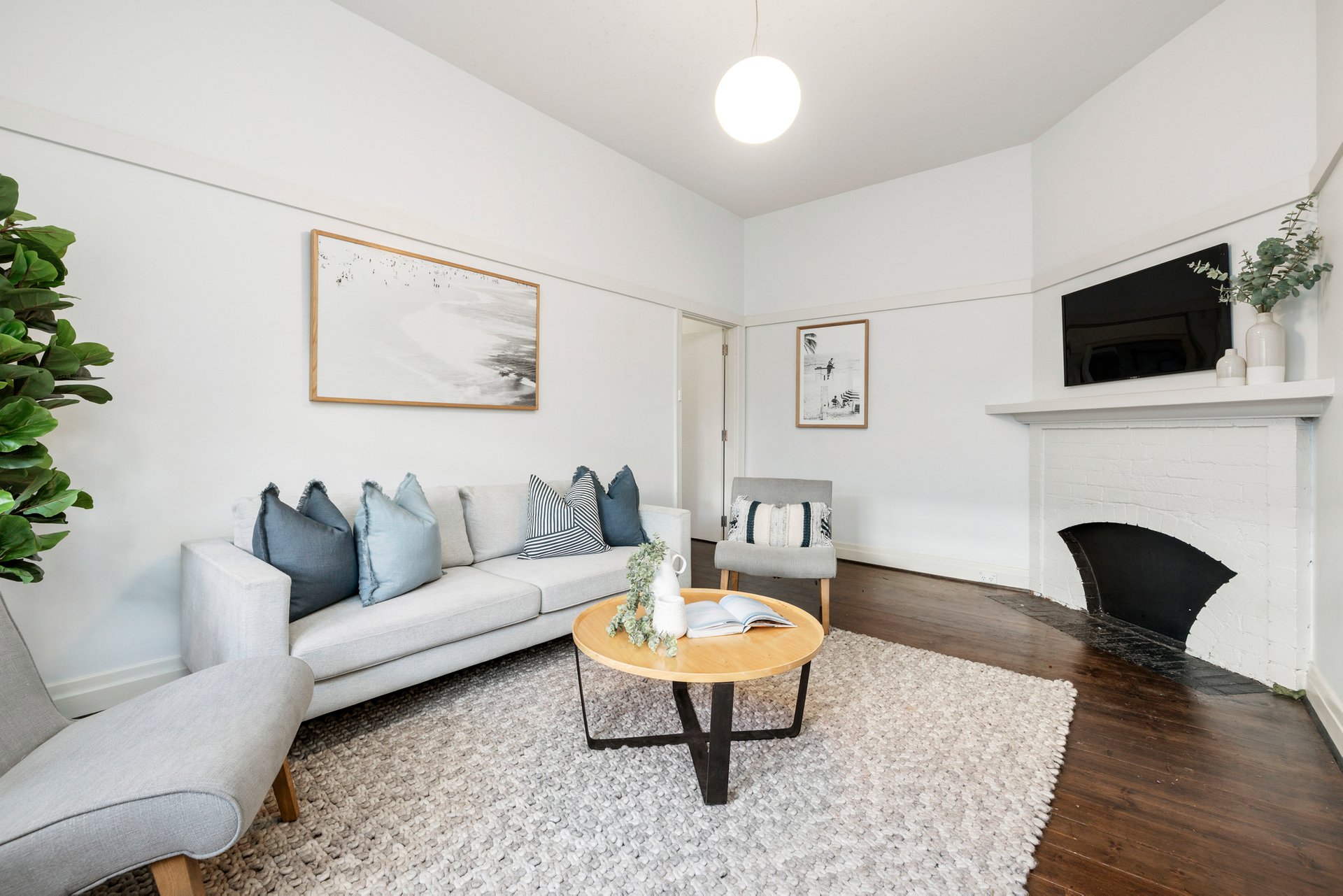 Property Gallery Thumbnail 3