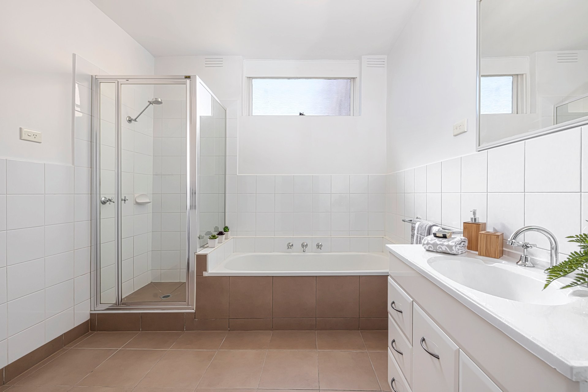 7/101 Glass Street, Essendon image 8