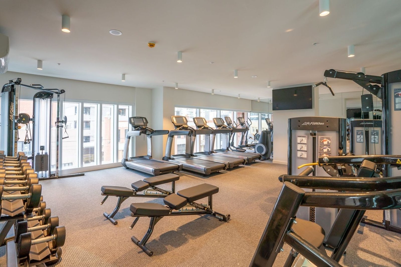 Property Gallery Thumbnail 10