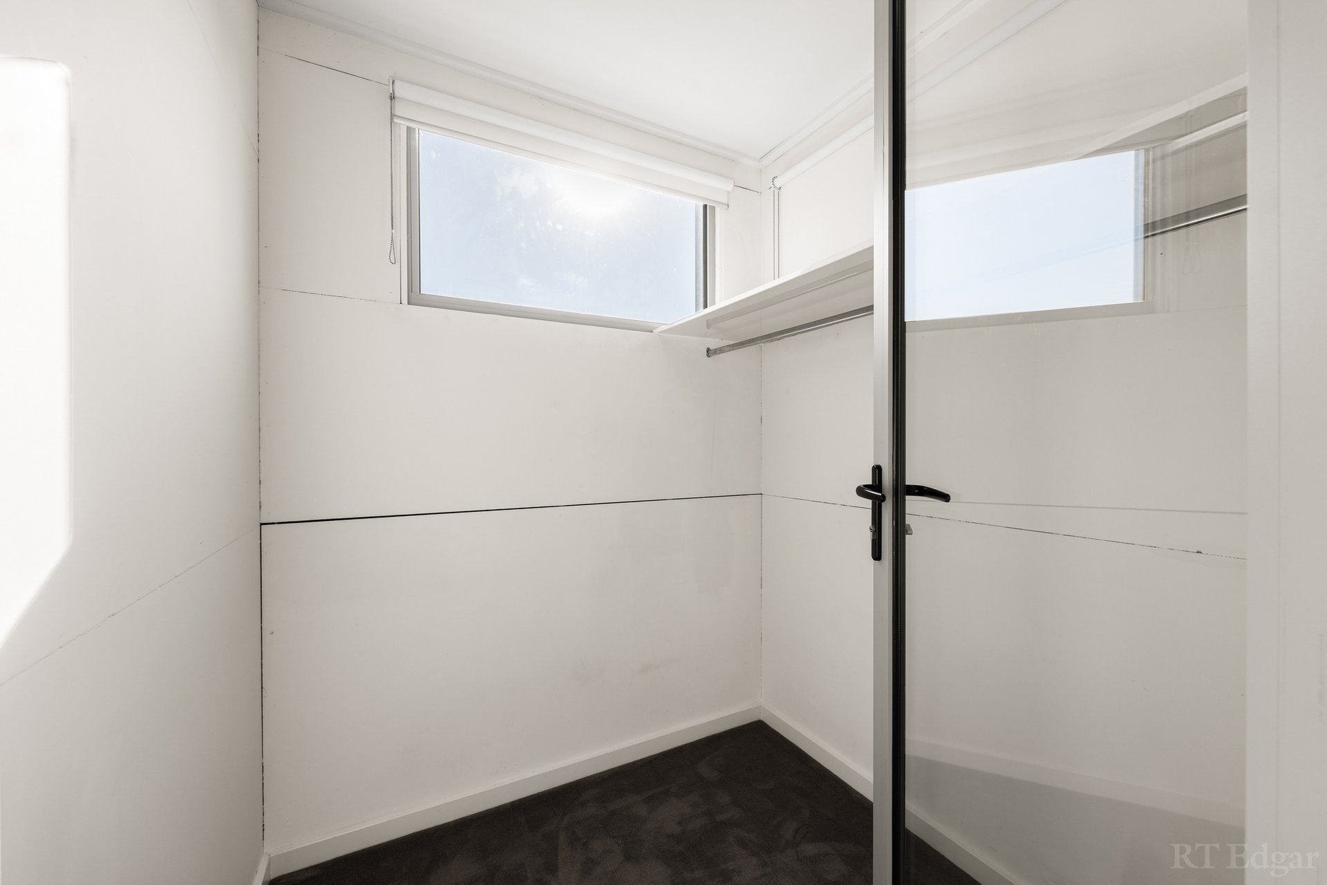 Property Gallery Thumbnail 5